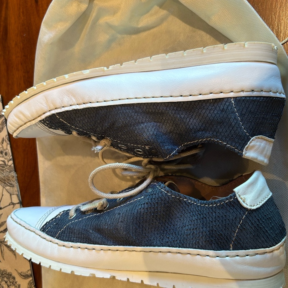 Patchwork Blue and White Sneakers 39 size new - Picture 5 of 15